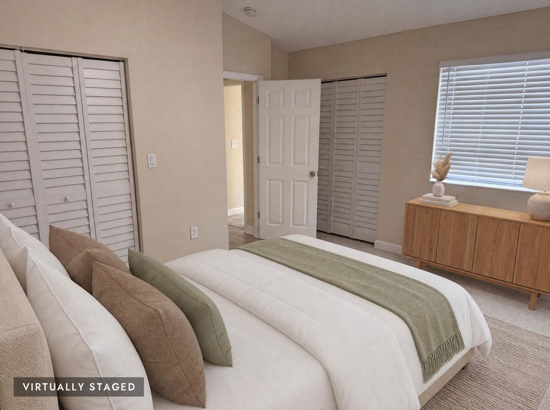 940 Doveplum Court, Hollywood, FL 33019 Photo