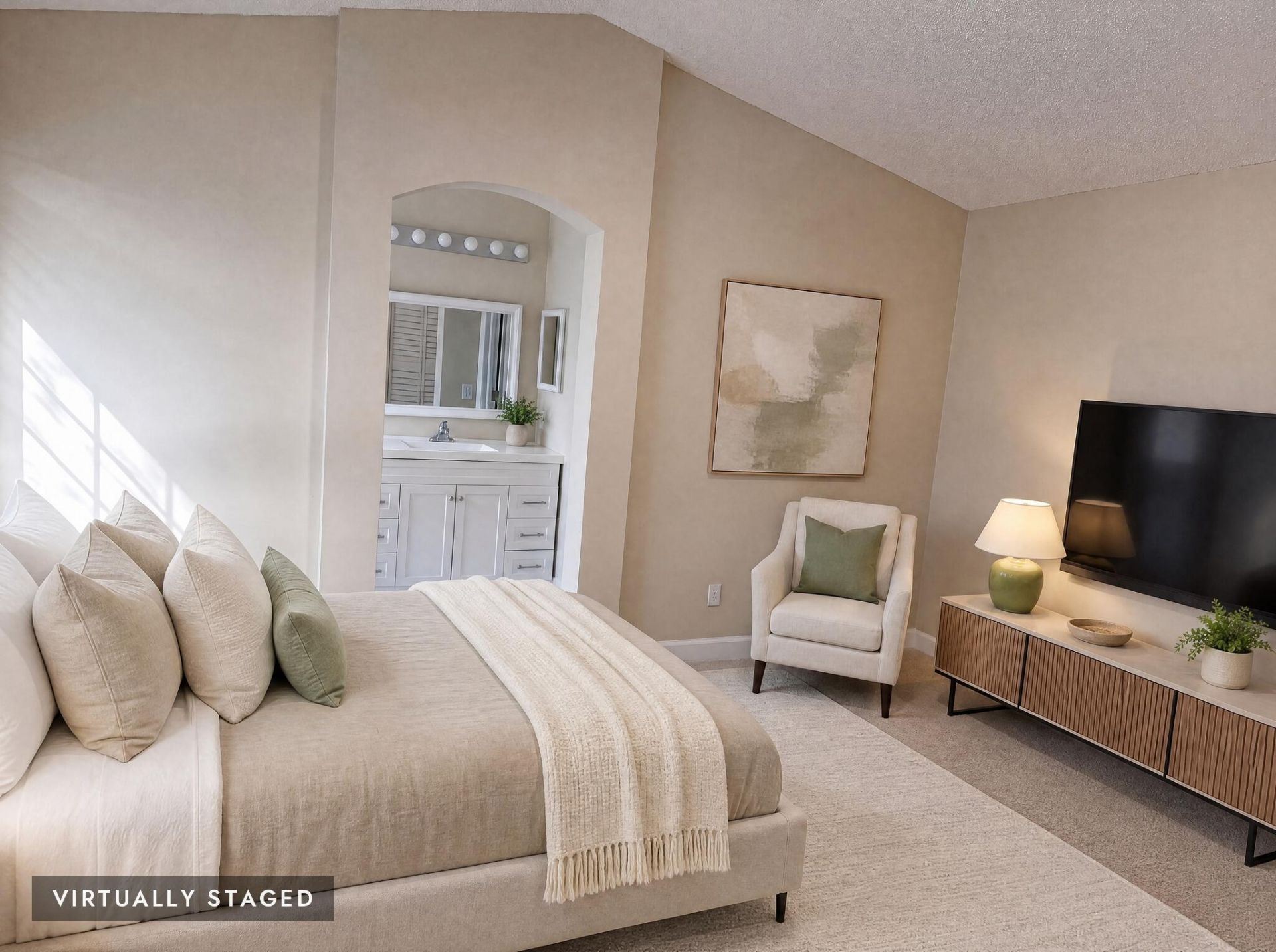 940 Doveplum Court, Hollywood, FL 33019 Photo