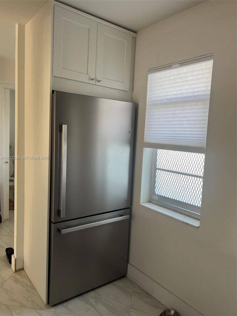 1000 NE 14th Ave, Unit 408, Hallandale Beach, FL 33009 Photo