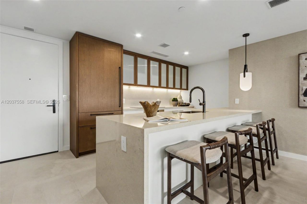 2200 Brickell Ave, Unit 220, Miami, FL 33129 Photo