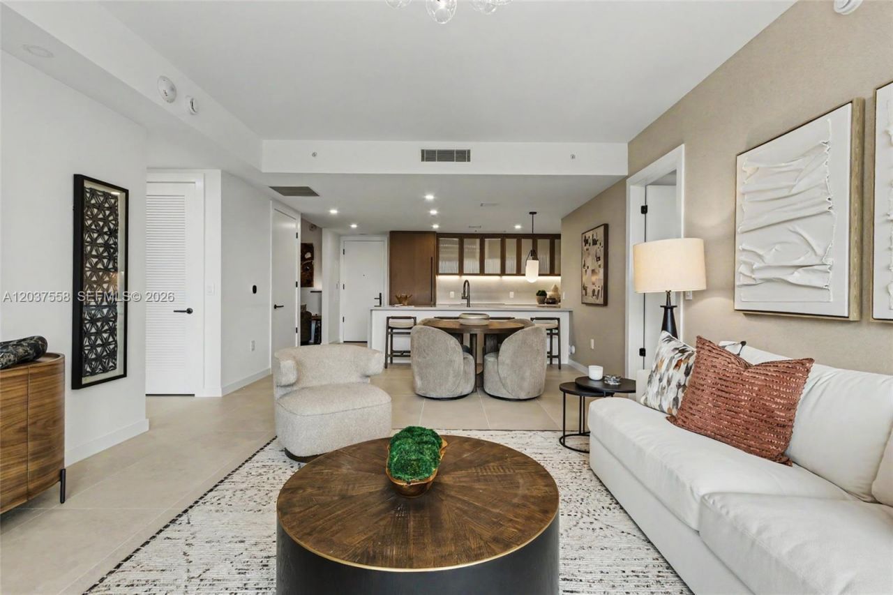 2200 Brickell Ave, Unit 220, Miami, FL 33129 Photo