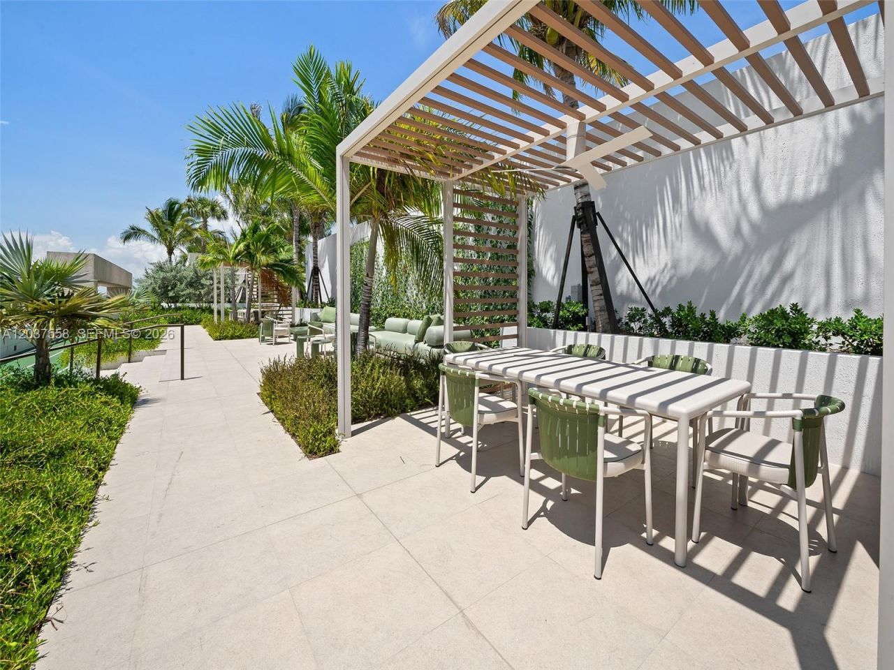 2200 Brickell Ave, Unit 220, Miami, FL 33129 Photo