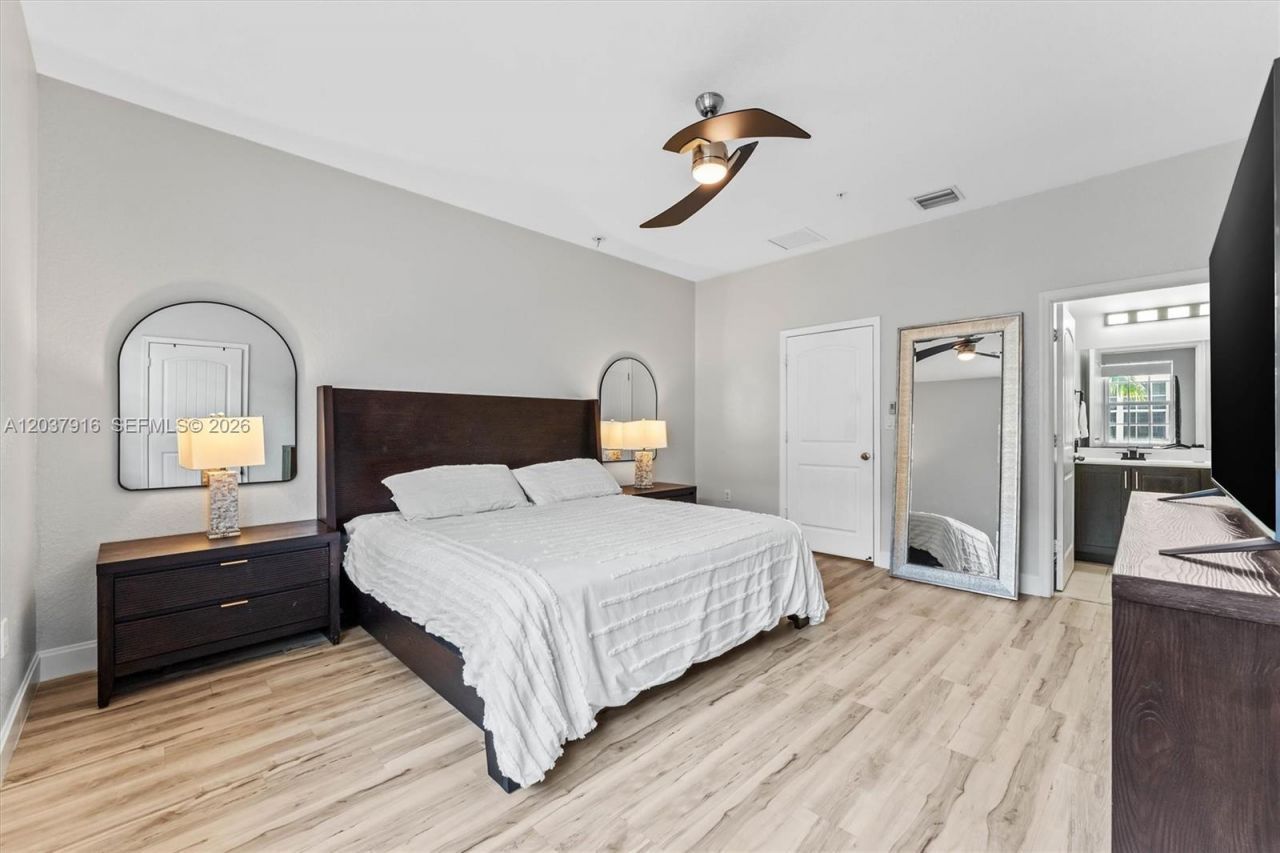 712 SW 2nd Way , Unit 712, Pompano Beach, FL 33060 Photo
