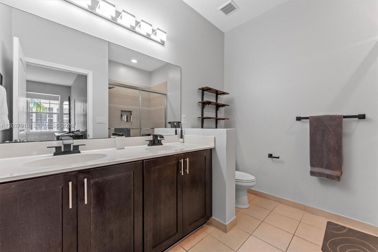 712 SW 2nd Way , Unit 712, Pompano Beach, FL 33060 Photo