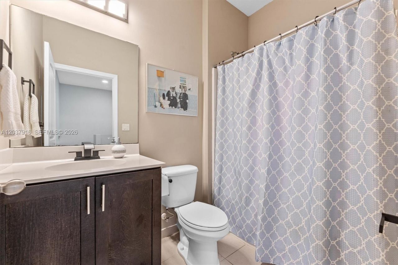 712 SW 2nd Way , Unit 712, Pompano Beach, FL 33060 Photo