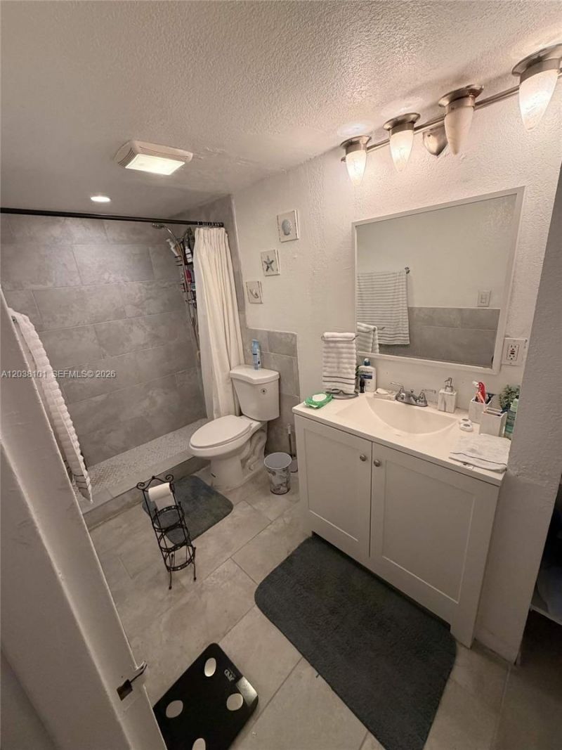 9974 SW 88th St , Unit 1011, Miami, FL 33176 Photo