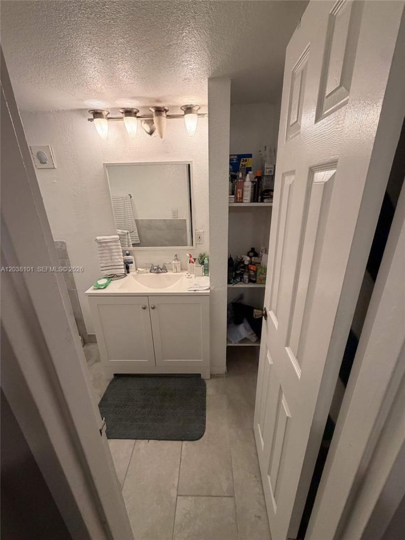 9974 SW 88th St , Unit 1011, Miami, FL 33176 Photo