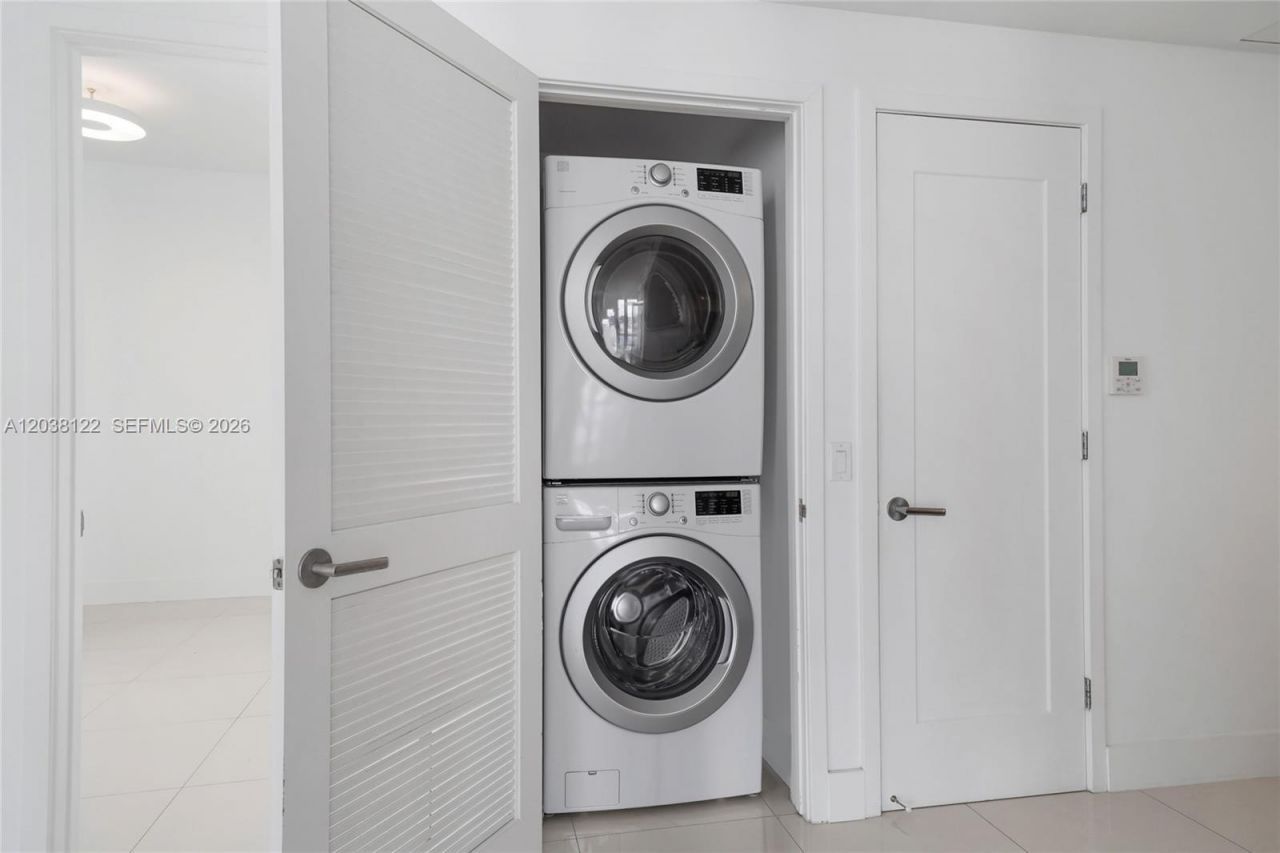 601 NE 27th St, Unit 1501, Miami, FL 33137 Photo