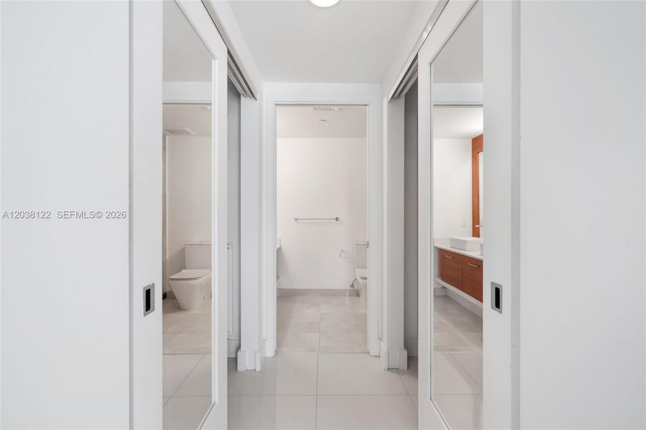 601 NE 27th St, Unit 1501, Miami, FL 33137 Photo