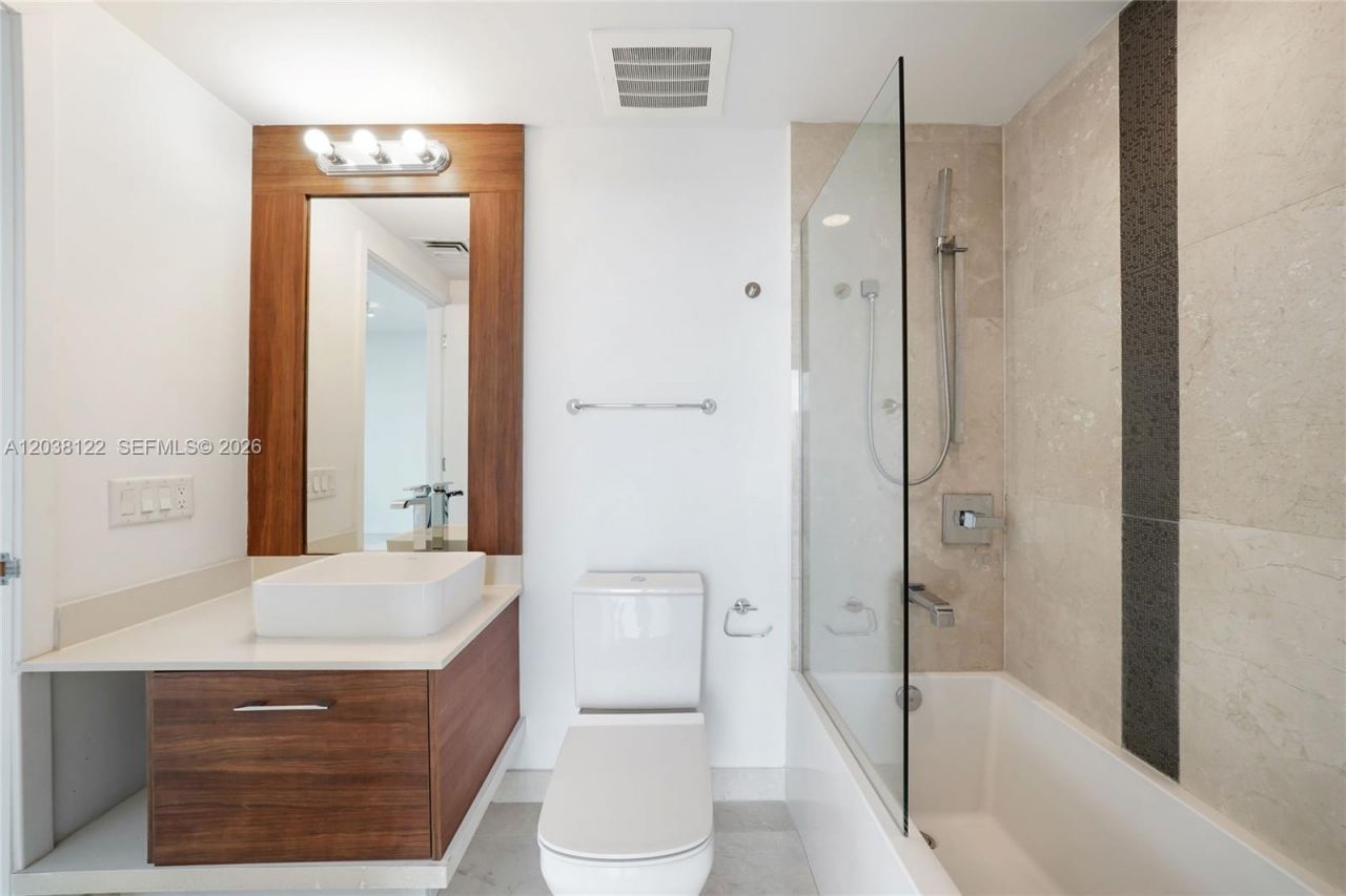 601 NE 27th St, Unit 1501, Miami, FL 33137 Photo