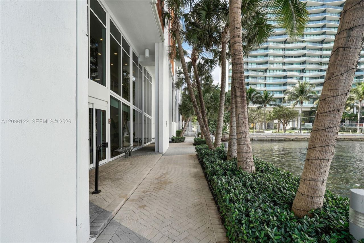 601 NE 27th St, Unit 1501, Miami, FL 33137 Photo