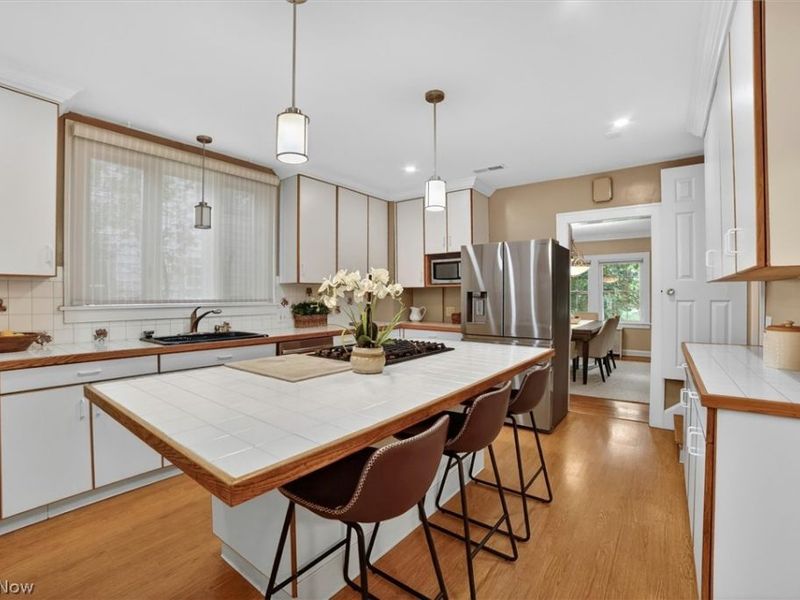 3008 Warrington Road, Shaker Heights, OH 44120 Photo 18