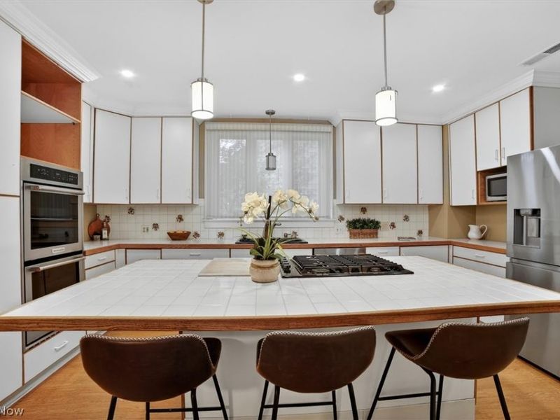 3008 Warrington Road, Shaker Heights, OH 44120 Photo 19