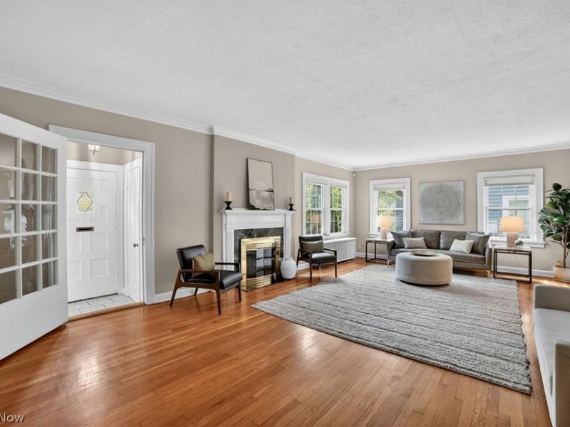 3008 Warrington Road, Shaker Heights, OH 44120 Photo 9
