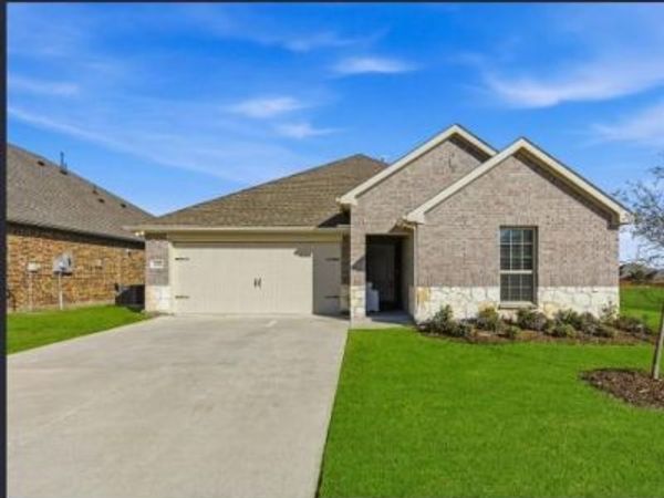 830 creekview, Lavon, TX 75166