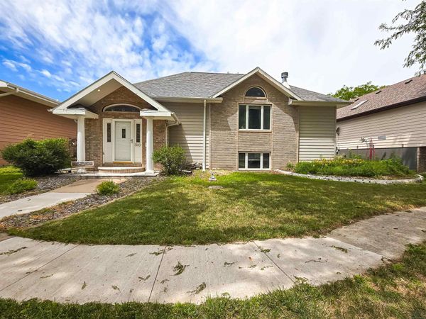 509 ALDERSON ST, Sloan, IA 51055