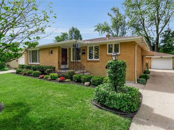 203 Forest Hill Drive , Amherst, NY 14221
