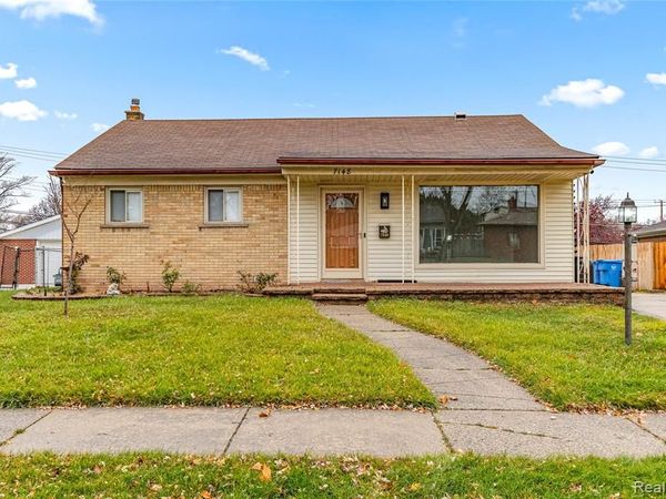 7148 Plainfield Street, Dearborn Heights, MI 48127