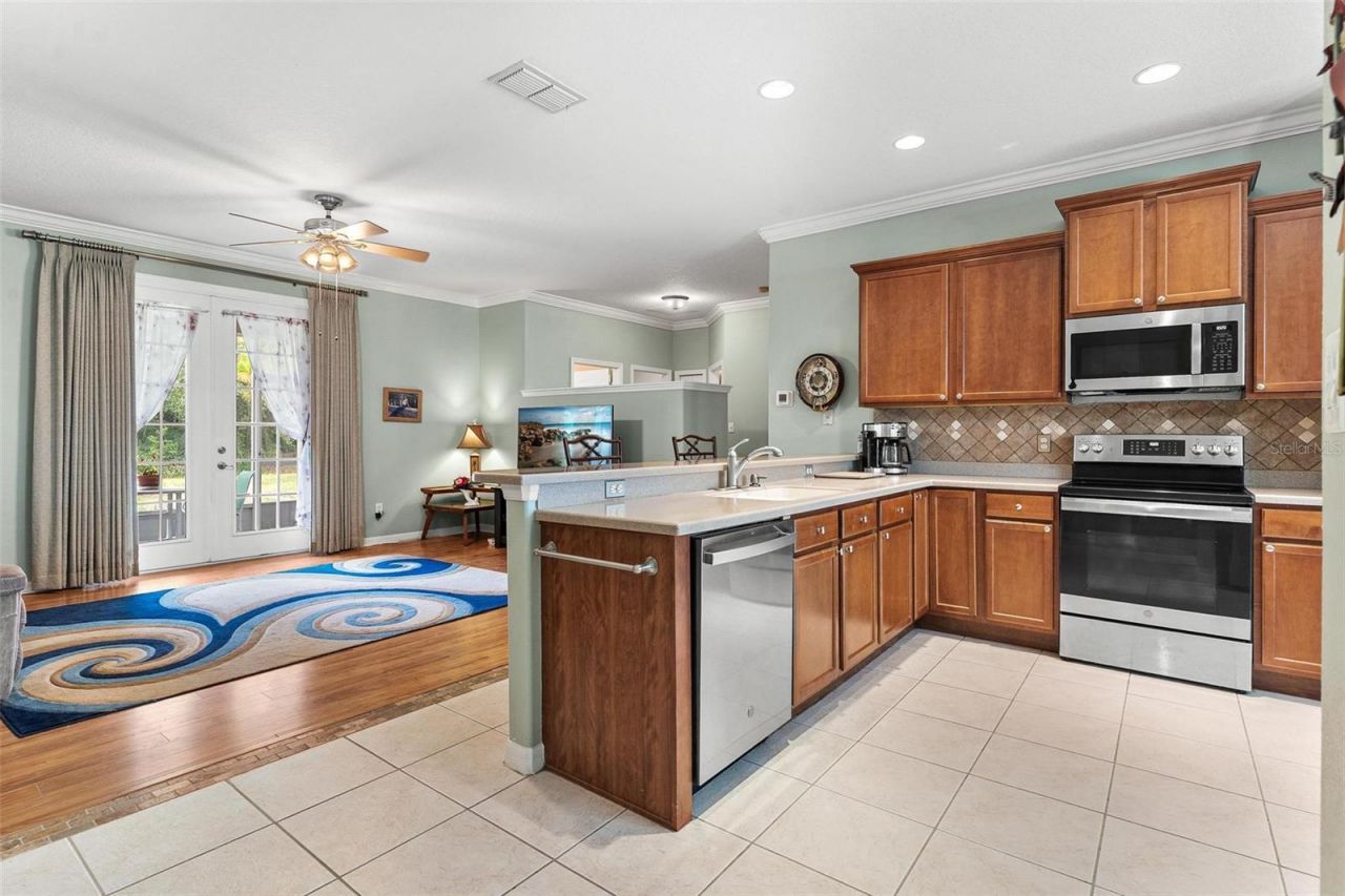 36403 Grand Island Oaks Circle , Grand Island, FL 32735 Photo