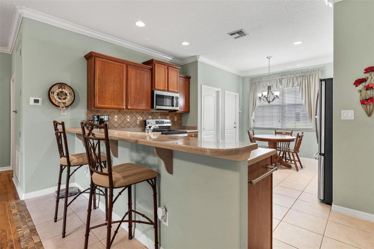 36403 Grand Island Oaks Circle , Grand Island, FL 32735 Photo