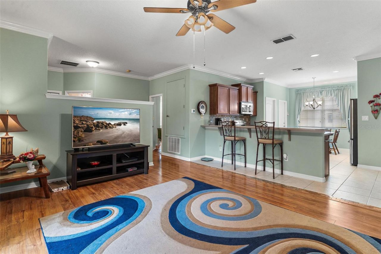 36403 Grand Island Oaks Circle , Grand Island, FL 32735 Photo