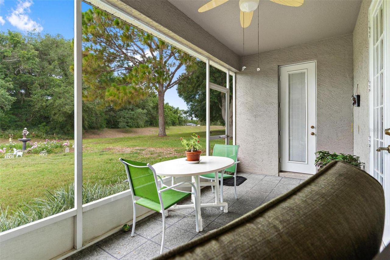 36403 Grand Island Oaks Circle , Grand Island, FL 32735 Photo