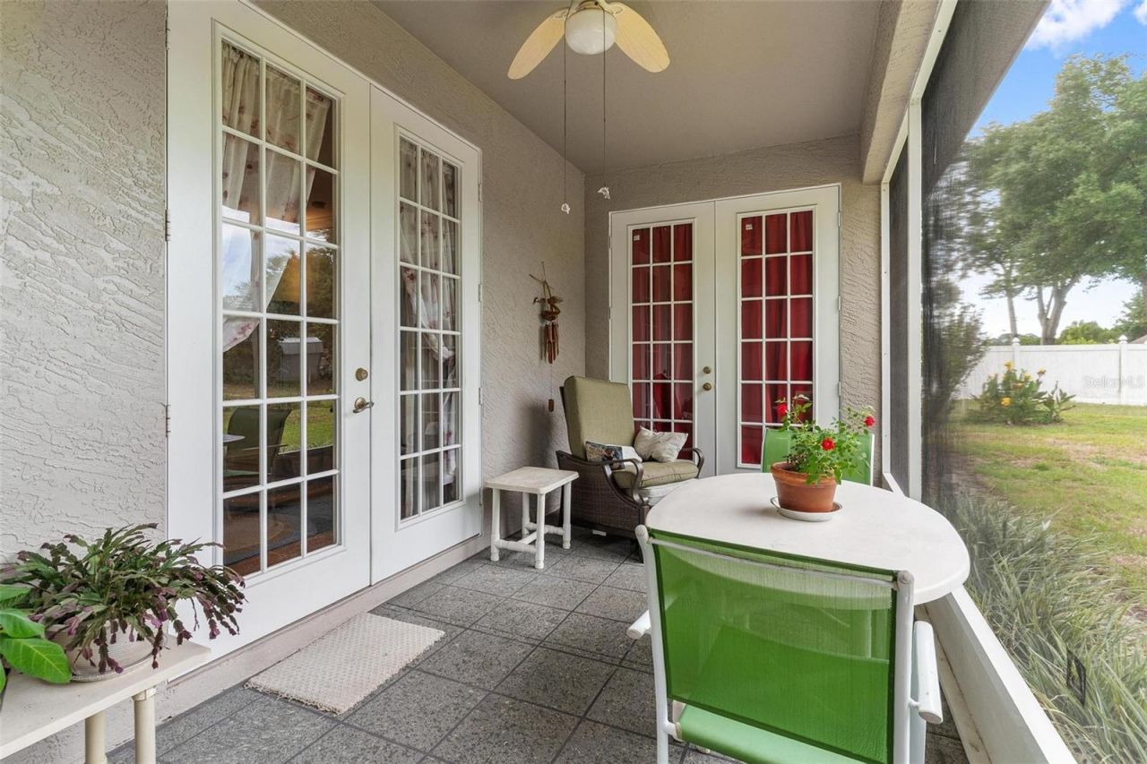 36403 Grand Island Oaks Circle , Grand Island, FL 32735 Photo