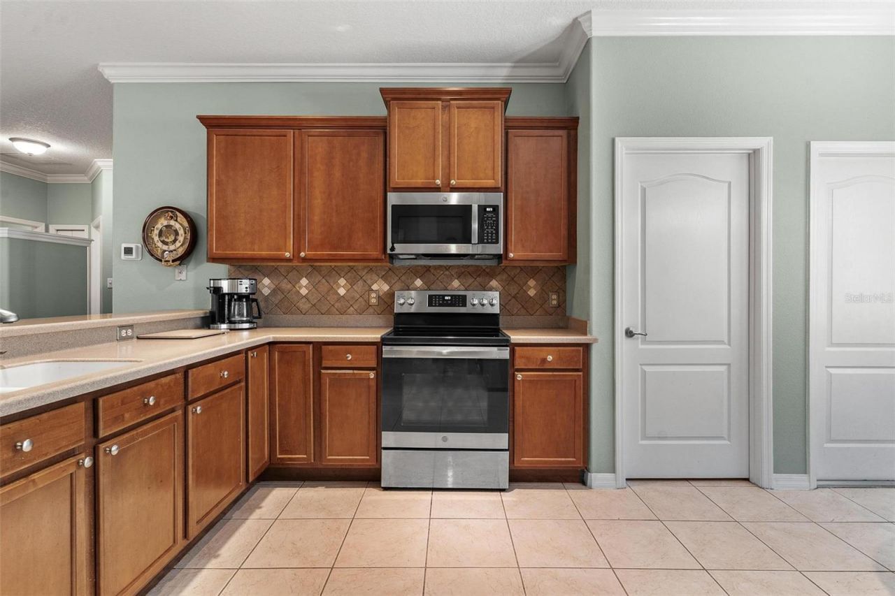 36403 Grand Island Oaks Circle , Grand Island, FL 32735 Photo