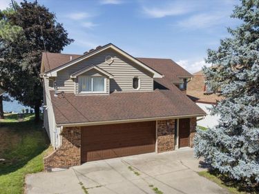 5226 NAVAJO Street, COUNCIL BLUFFS, IA 51501