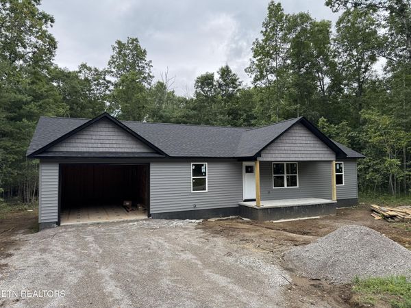 900 Paola Drive, Crossville, TN 38572