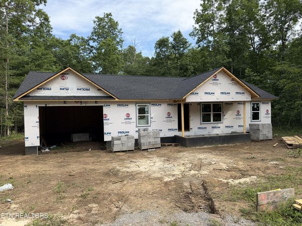 900 Paola Drive, Crossville, TN 38572