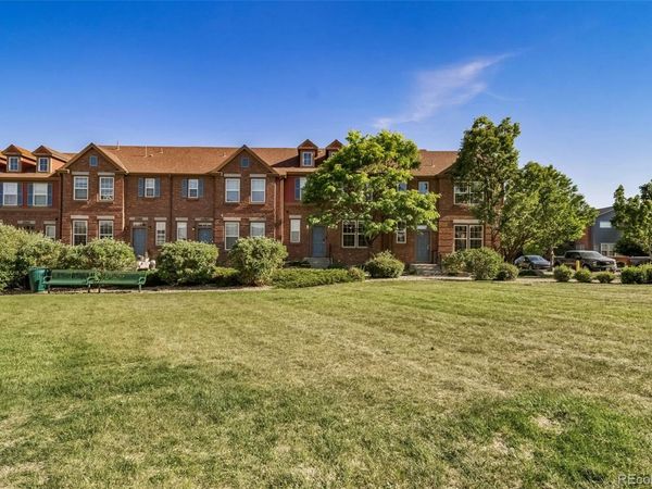23372 E Chenango Place , Aurora, CO 80016