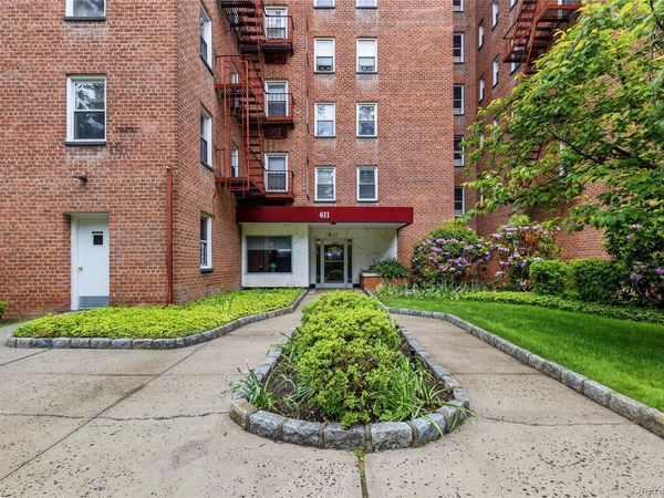 611 Palmer Road, Unit 3y, Yonkers, NY 10701