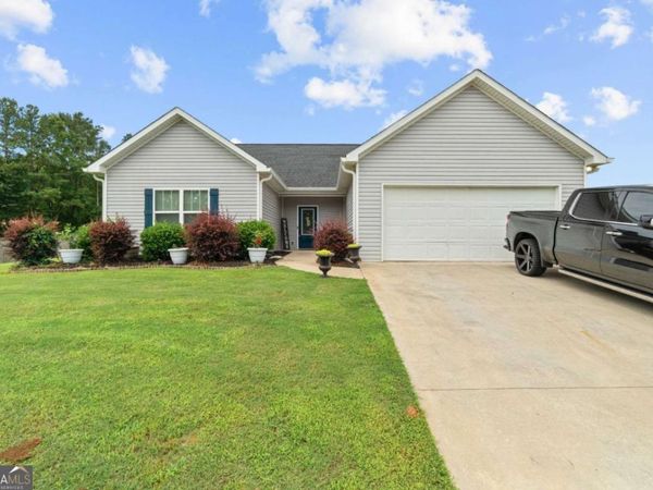 112 Grizzly Trail, Carrollton, GA 30117
