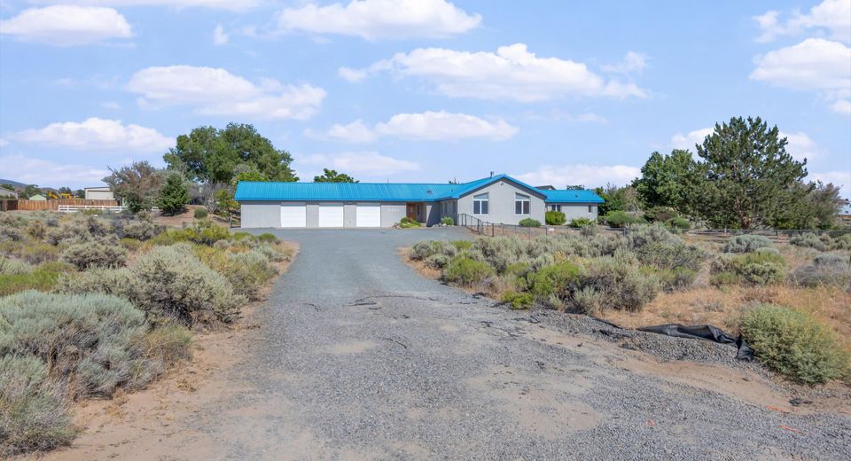 2493 E Valley Road, Minden, NV 89423 Photo