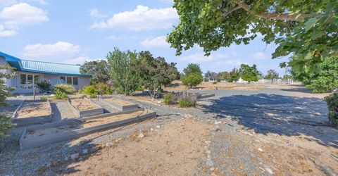 2493 E Valley Road, Minden, NV 89423 Photo