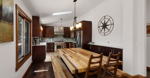 3925 North Lake Boulevard, Carnelian Bay, CA 96140 Photo