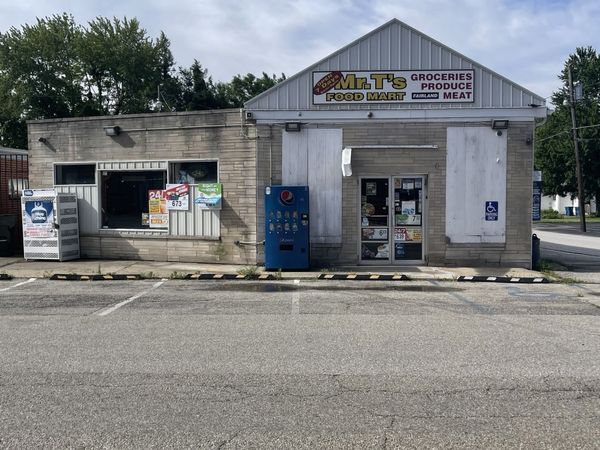 109 W Washington Street , Fairland, IN 46126