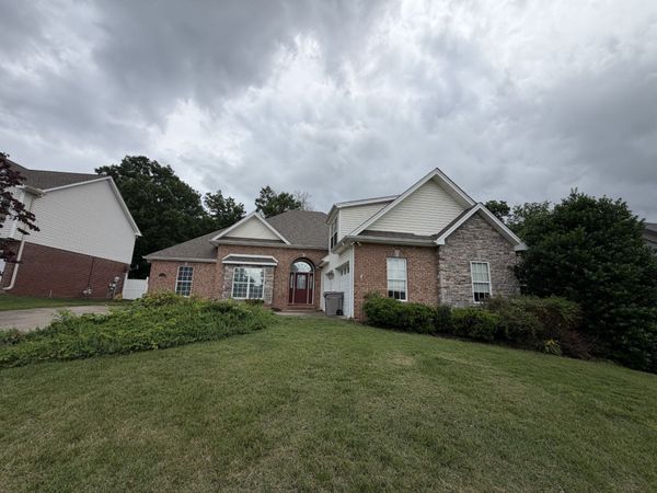 223 Misty Dr , Pleasant View, TN 37146