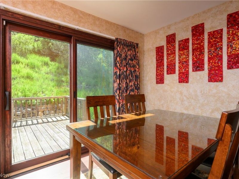 8365 Crinkleroot Clearing , Brecksville, OH 44141 Photo 17