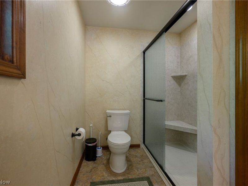 8365 Crinkleroot Clearing , Brecksville, OH 44141 Photo 29