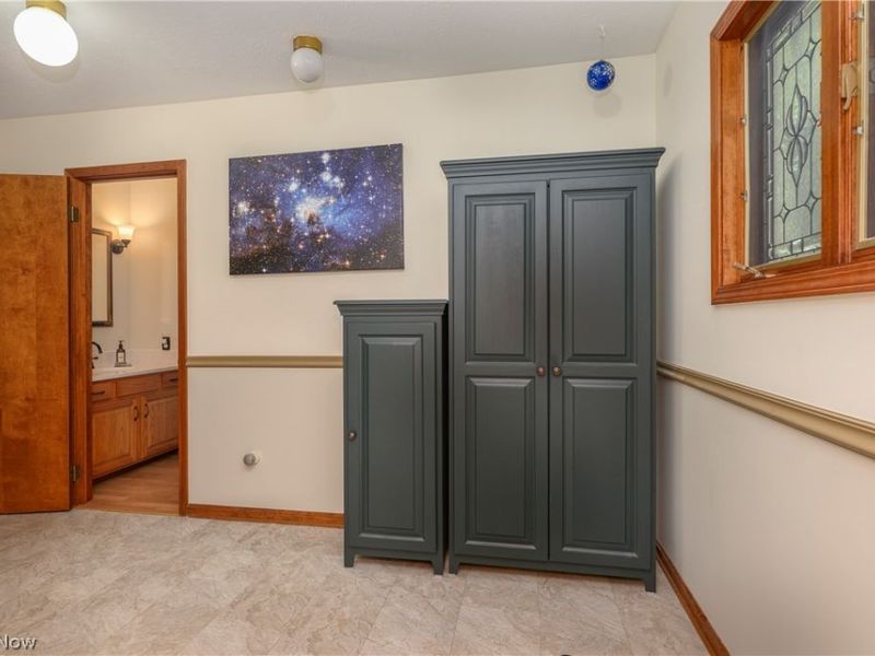 8365 Crinkleroot Clearing , Brecksville, OH 44141 Photo 31