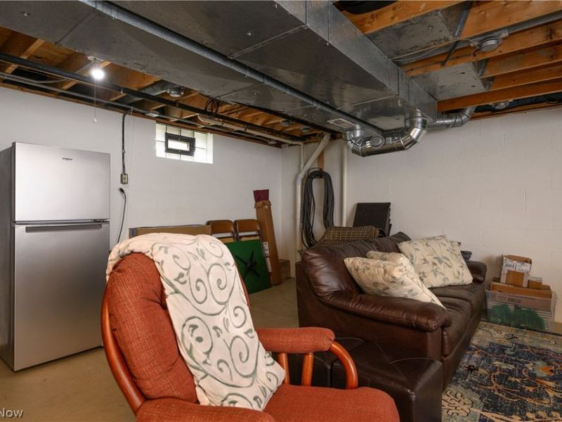 8365 Crinkleroot Clearing , Brecksville, OH 44141 Photo 34