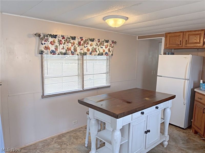 8316 Russell, Brooklyn, OH 44144 Photo 4