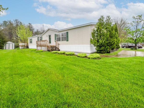 8000 Warren Woods Road, Unit 62, Three Oaks, MI 49128