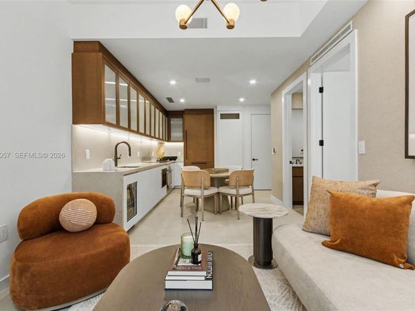 2200 Brickell Ave, Unit 117, Miami, FL 33129