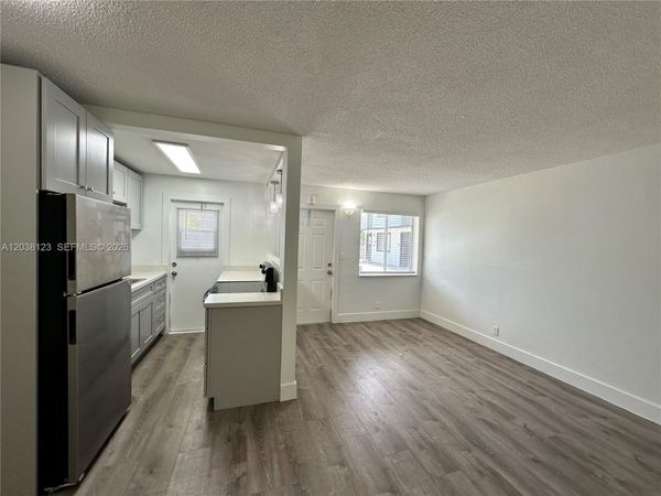 2325 Arthur St , Unit 6, Hollywood, FL 33020