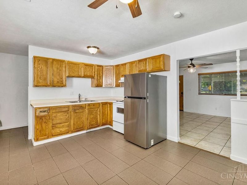 1230 Sanford Drive, Riverside, OH 45432 Photo 10