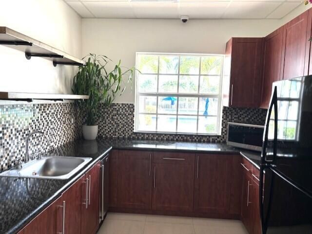 828 Vanda Terrace, Weston, FL 33327 Photo