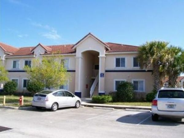 1103 Golden Lakes Boulevard, Unit 1013, West Palm Beach, FL 33411